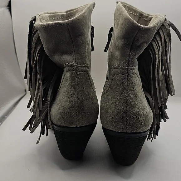 Sam Edelman Louie Fringe Suede Booties. Size 7 - Picture 2 of 9